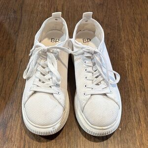 BP Classic White Lace-Up Sneakers
